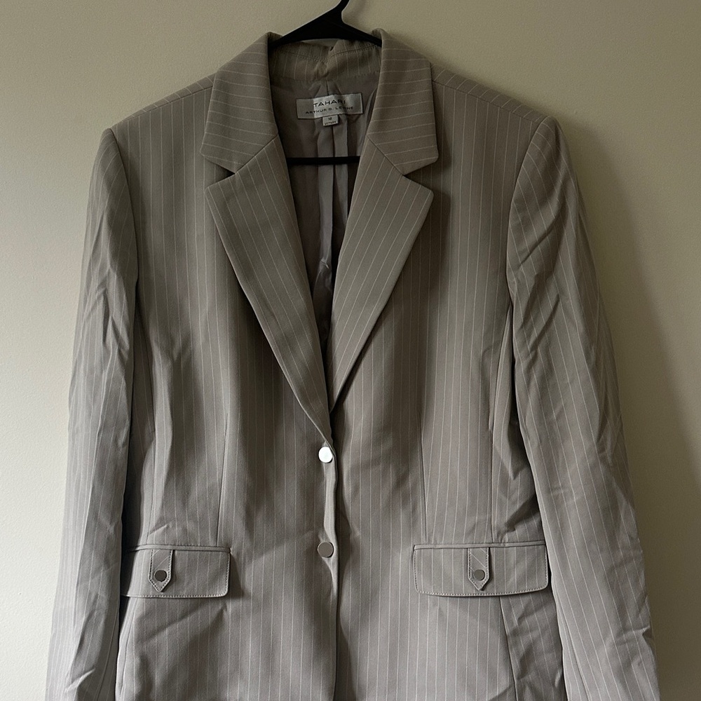 Tahari Gray Pinstripe Blazer